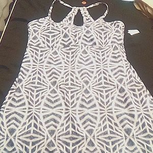 Size small one black and white one balance